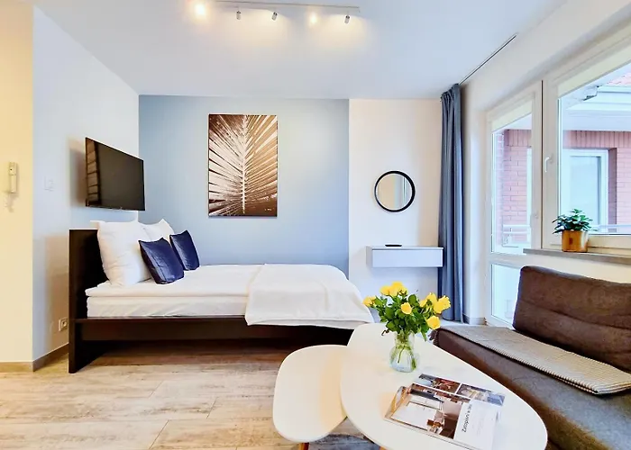 Portowe Westerplatte 19 *